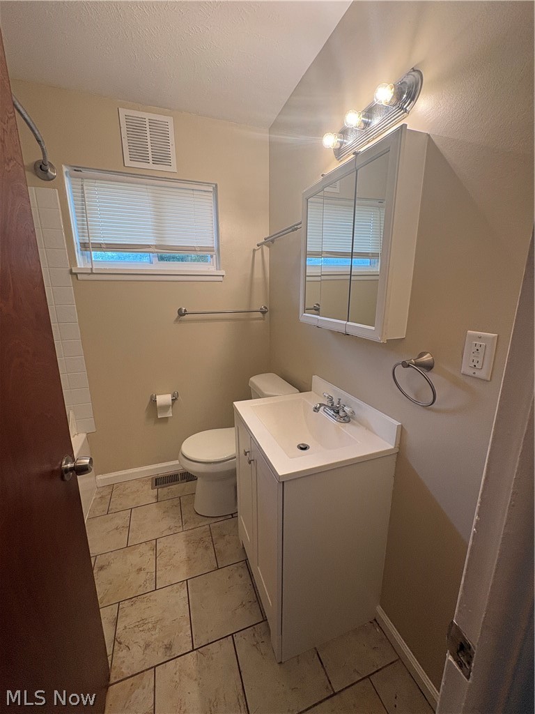 448 Chestnut Drive Berea OH 44017
