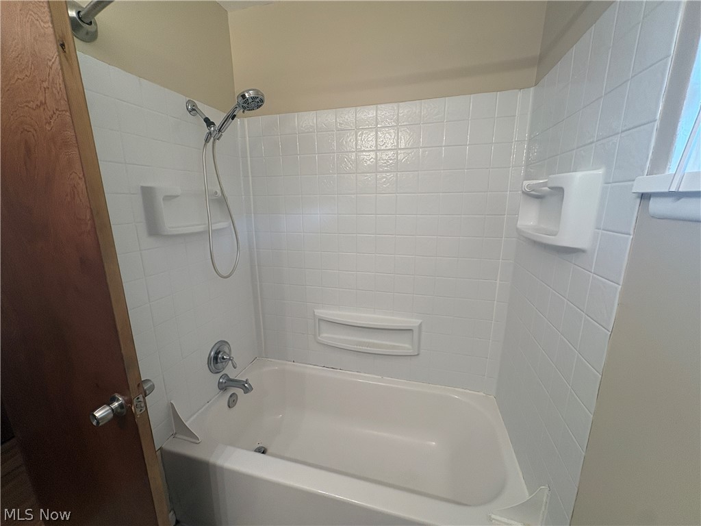 448 Chestnut Drive Berea OH 44017