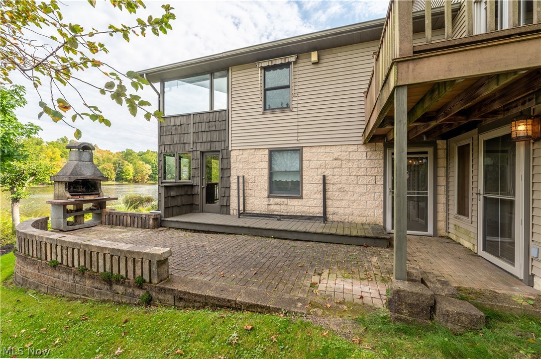 11218 Diehl Lake Drive Berlin Center OH 44401