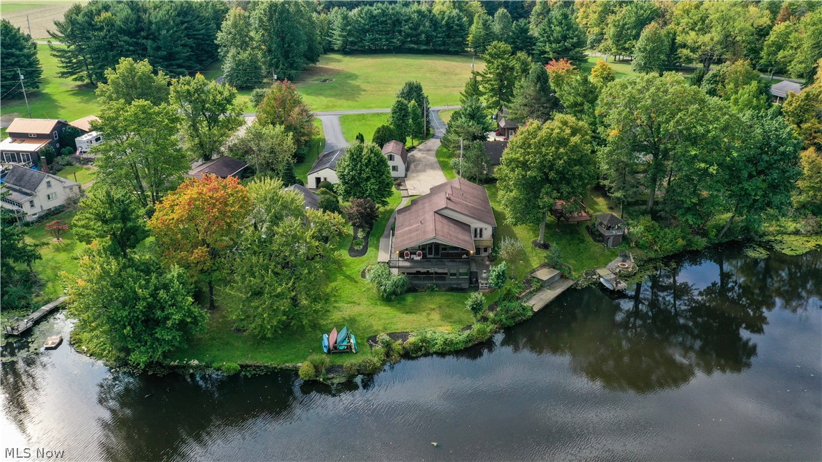 11218 Diehl Lake Drive Berlin Center OH 44401