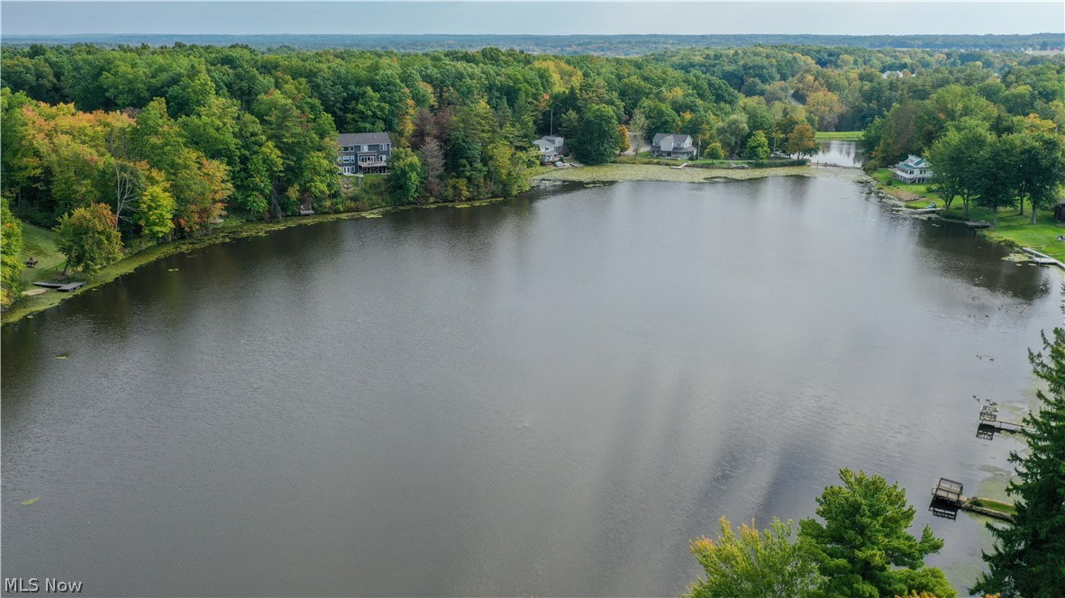 11218 Diehl Lake Drive Berlin Center OH 44401