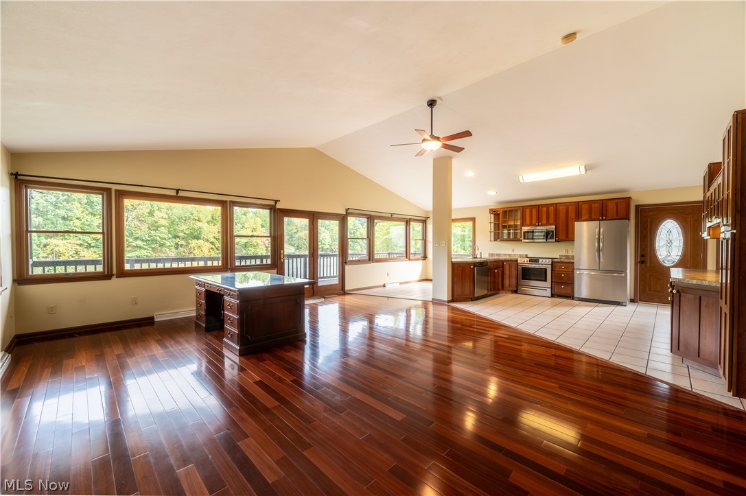 11218 Diehl Lake Drive Berlin Center OH 44401