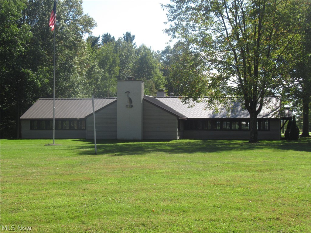 11218 Diehl Lake Drive Berlin Center OH 44401