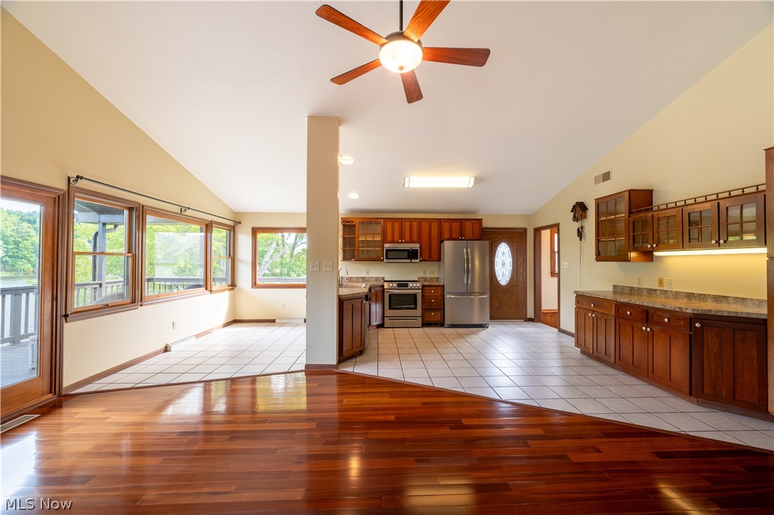 11218 Diehl Lake Drive Berlin Center OH 44401