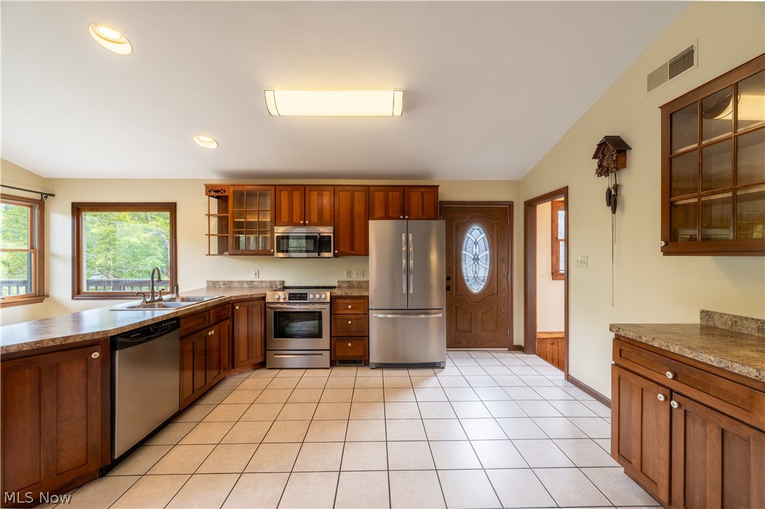 11218 Diehl Lake Drive Berlin Center OH 44401