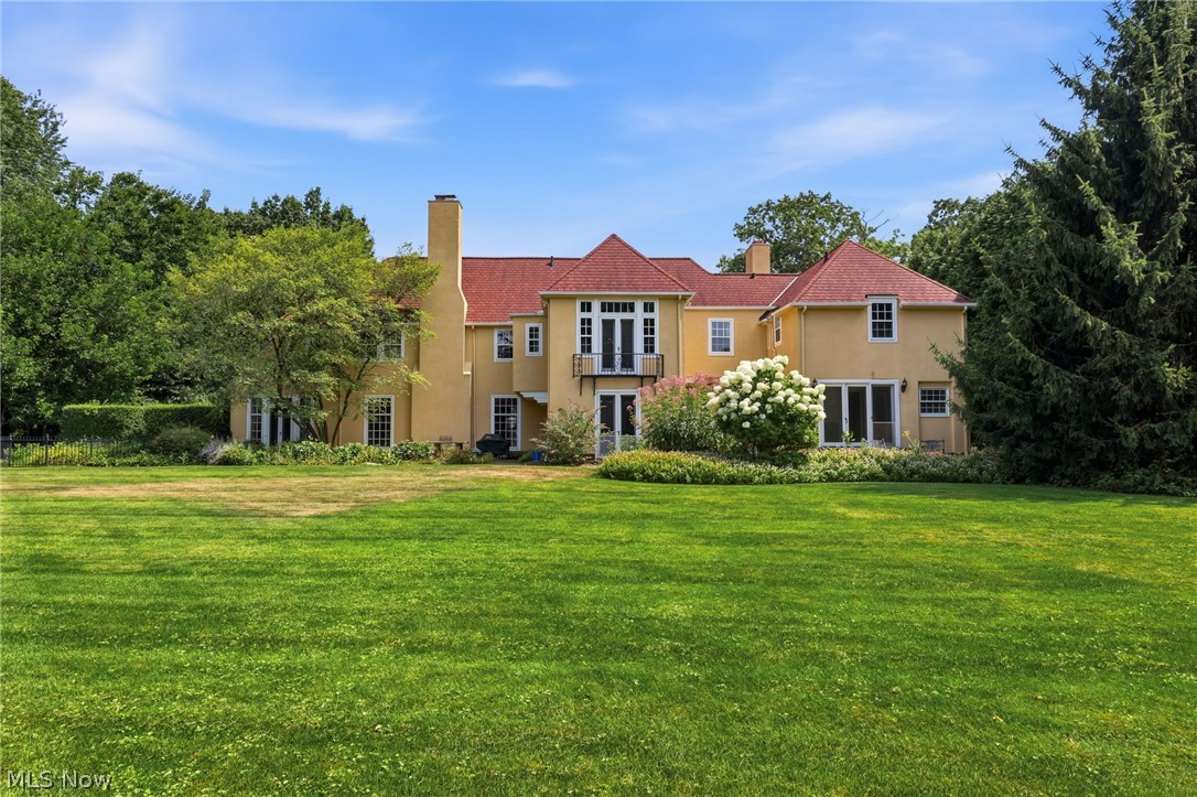 9913 Lake Shore Boulevard Bratenahl OH 44108