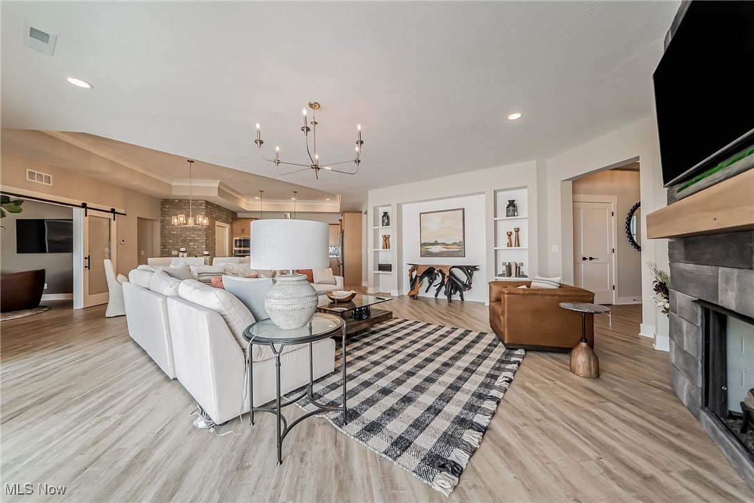 5302 Charlotte's Way Sheffield Village OH 44035