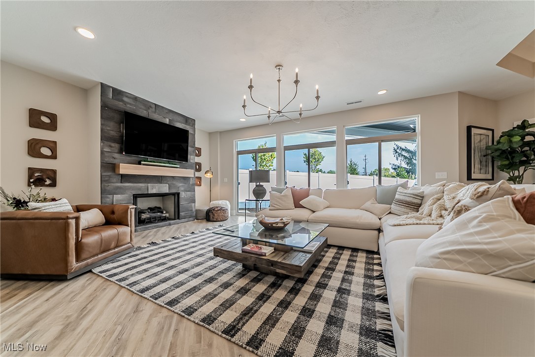 5302 Charlotte's Way Sheffield Village OH 44035