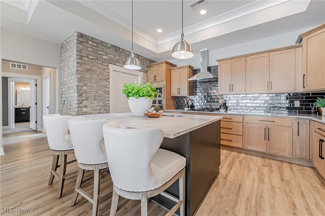 5302 Charlotte's Way Sheffield Village OH 44035