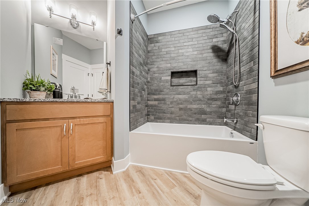 5302 Charlotte's Way Sheffield Village OH 44035