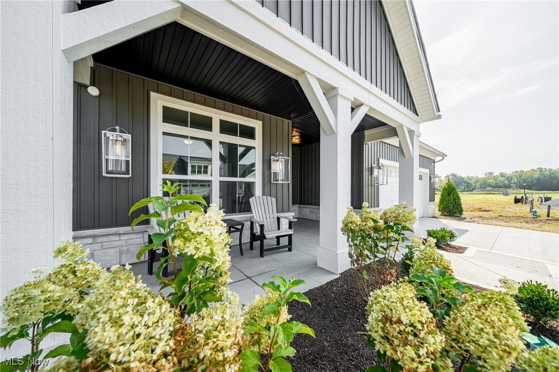 5302 Charlotte's Way Sheffield Village OH 44035