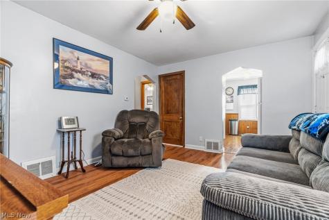 1622 Sandwith Avenue SW Canton OH 44706