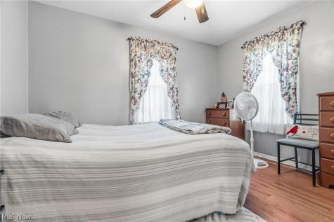 1622 Sandwith Avenue SW Canton OH 44706