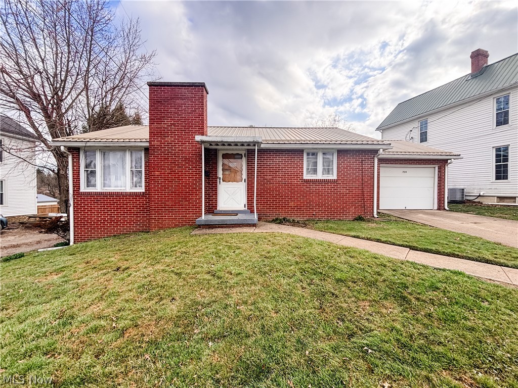 724 E Main Street Barnesville OH 43713