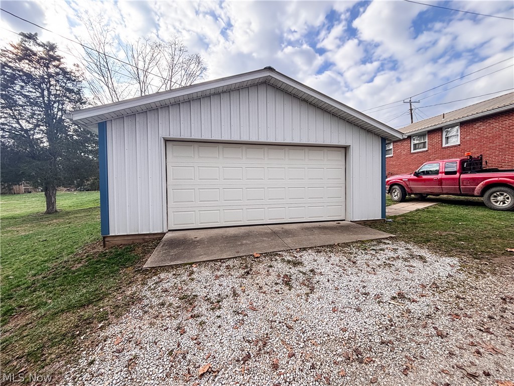 724 E Main Street Barnesville OH 43713