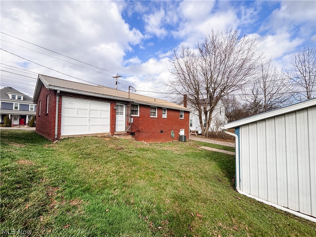 724 E Main Street Barnesville OH 43713