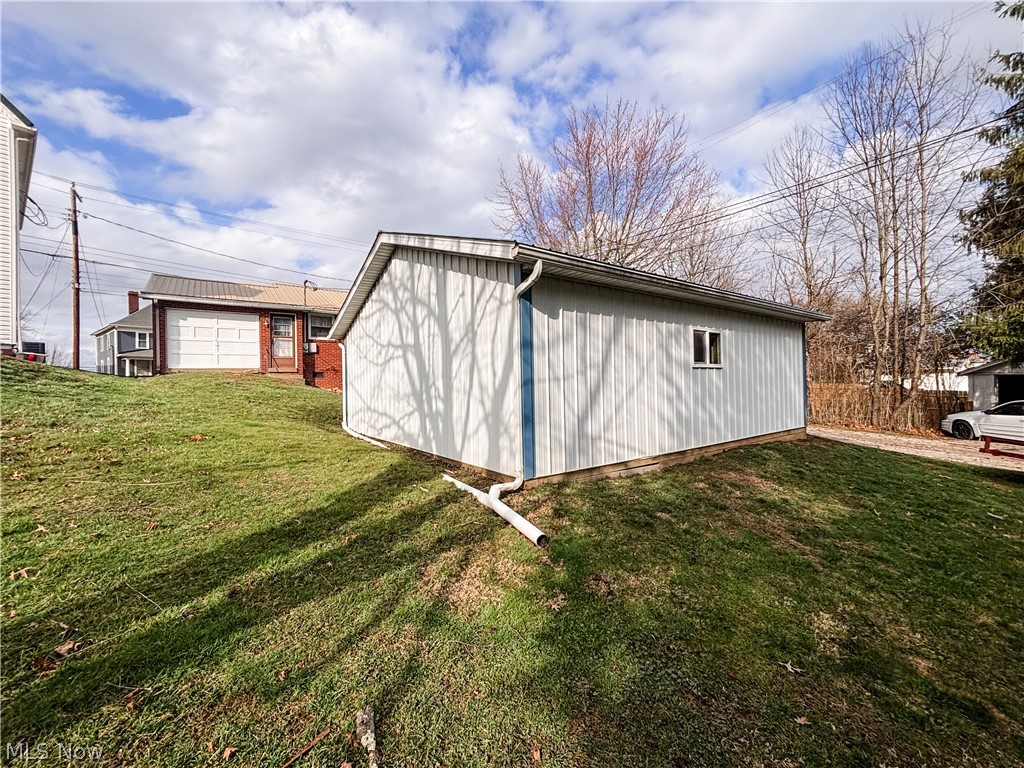 724 E Main Street Barnesville OH 43713
