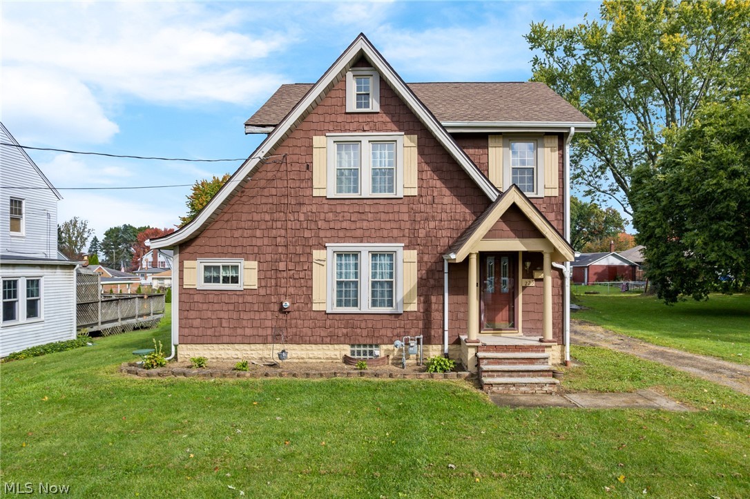 223 E 3rd Street East Canton OH 44730