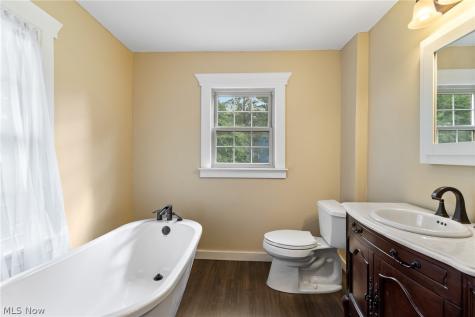 223 E 3rd Street East Canton OH 44730