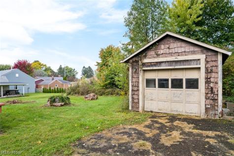 223 E 3rd Street East Canton OH 44730