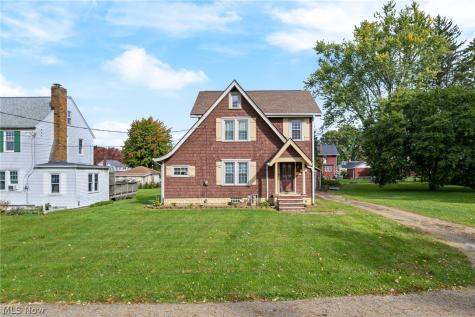 223 E 3rd Street East Canton OH 44730