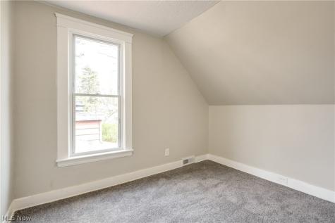 15413 Raymond Street Maple Heights OH 44137