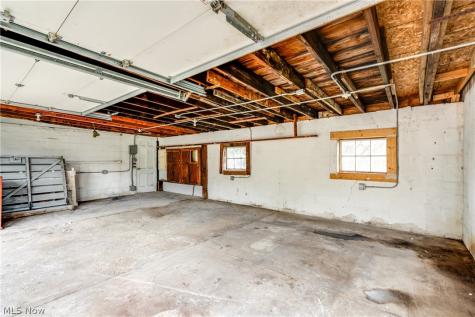 15413 Raymond Street Maple Heights OH 44137