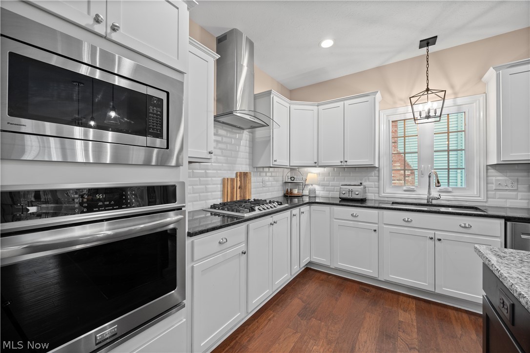 107 Loyola Drive Elyria OH 44035