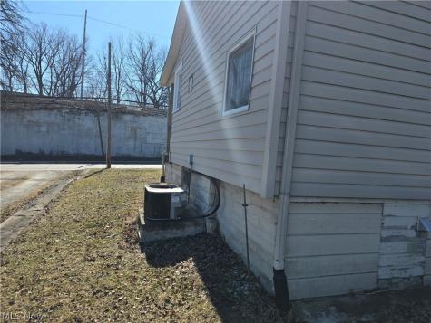 267 Milan Avenue Amherst OH 44001