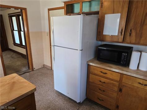 267 Milan Avenue Amherst OH 44001