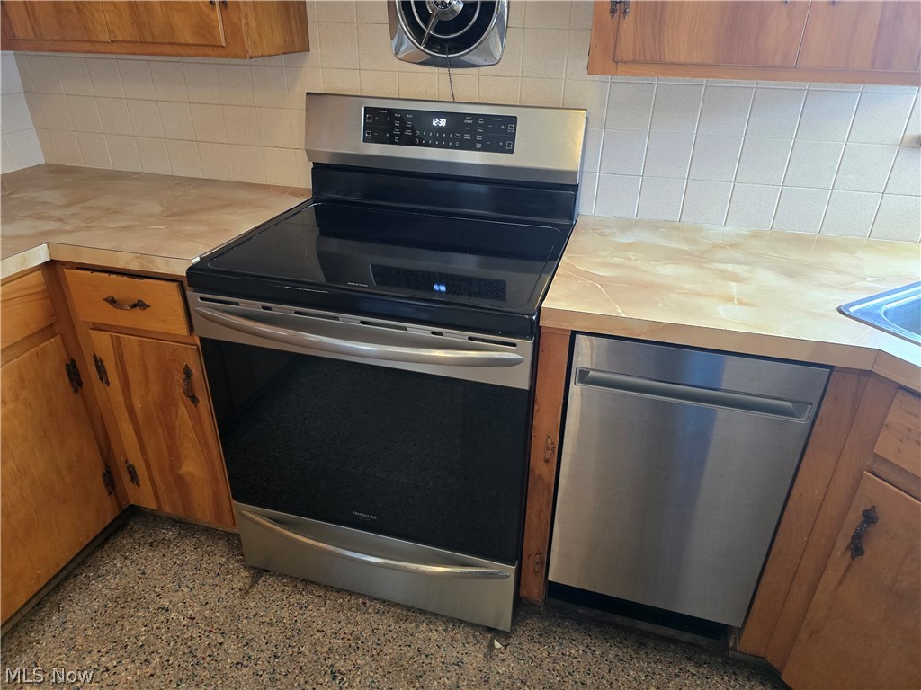267 Milan Avenue Amherst OH 44001