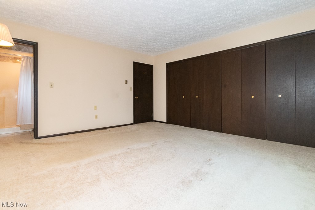 5390 Vrooman Road Leroy OH 44077