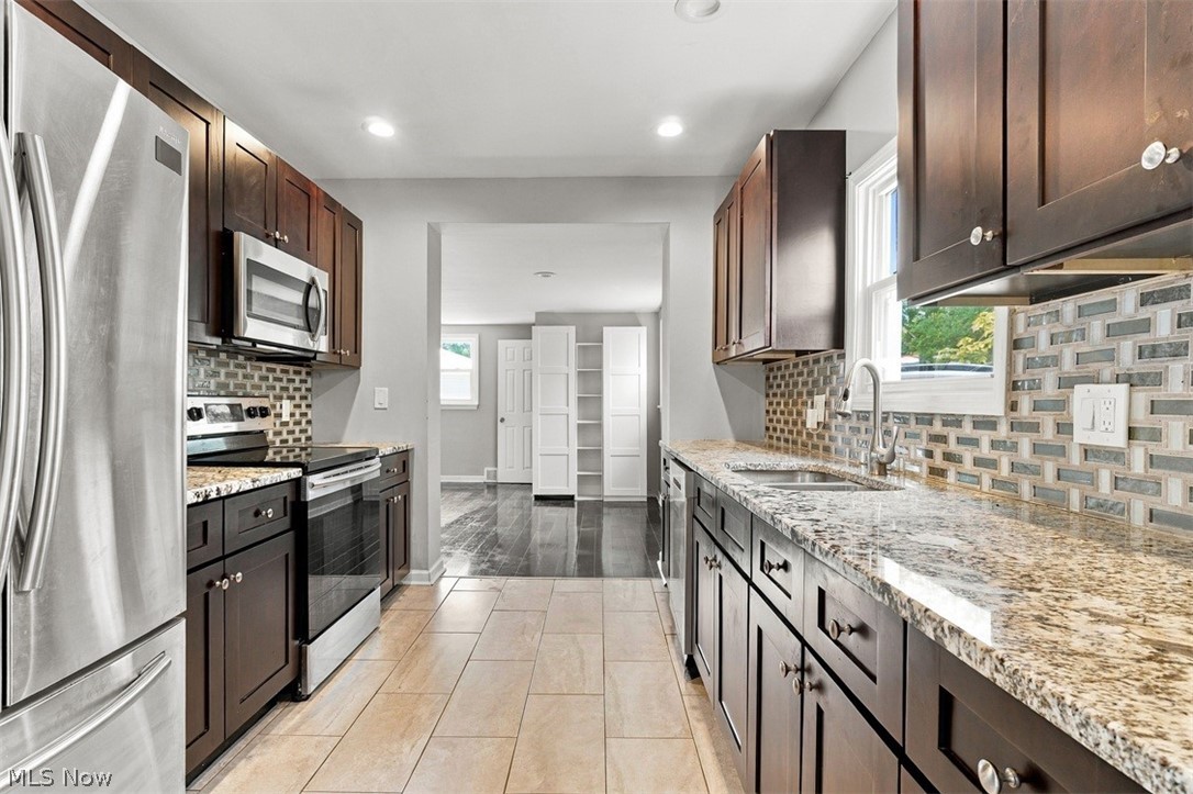 3062 Ashwood Road Cleveland OH 44120
