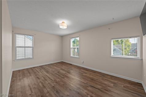 5020 Lake Forest Drive Peninsula OH 44264