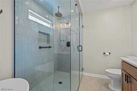 5020 Lake Forest Drive Peninsula OH 44264