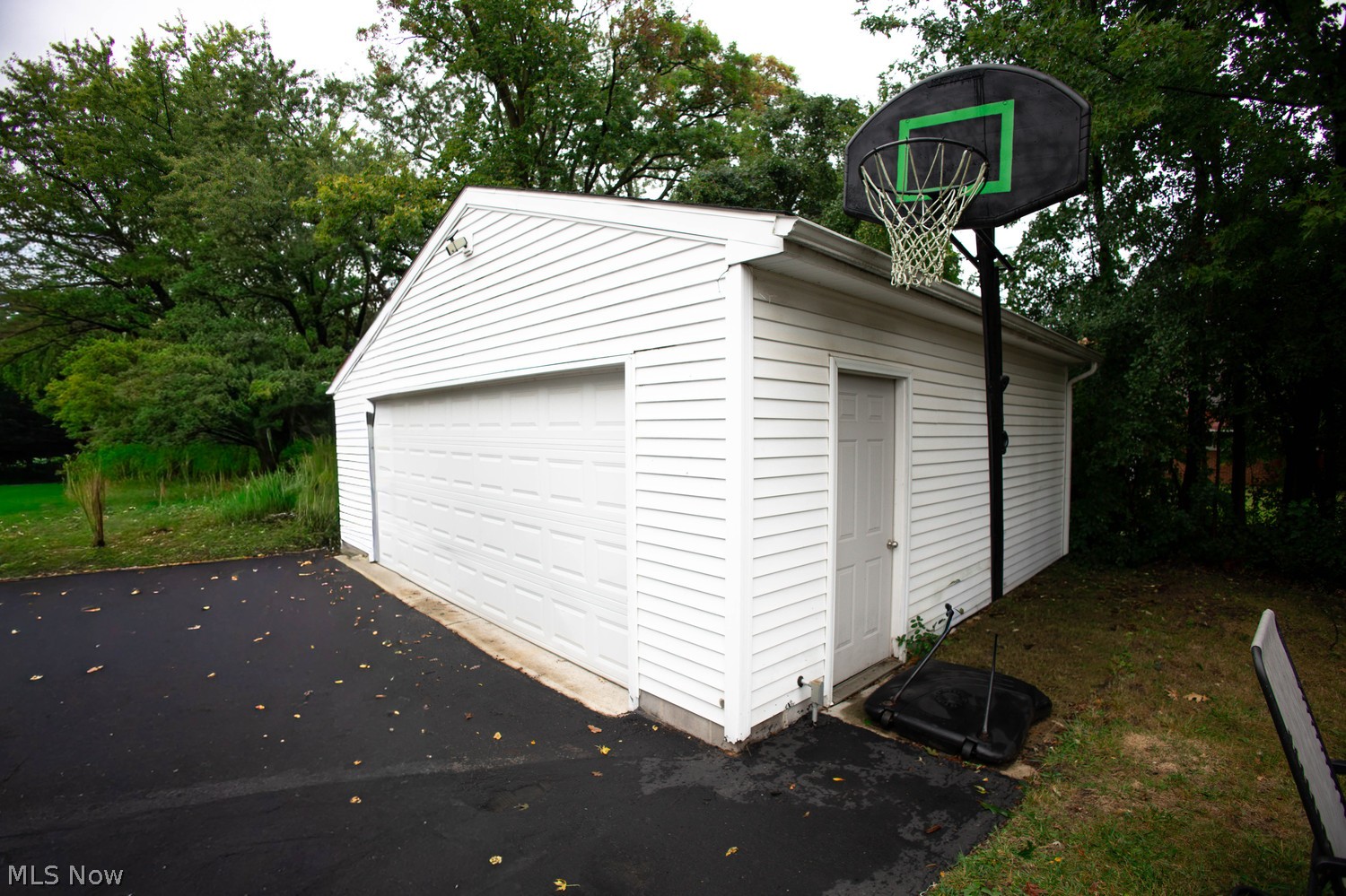 20615 E Ridgewood Avenue Warrensville Heights OH 44122