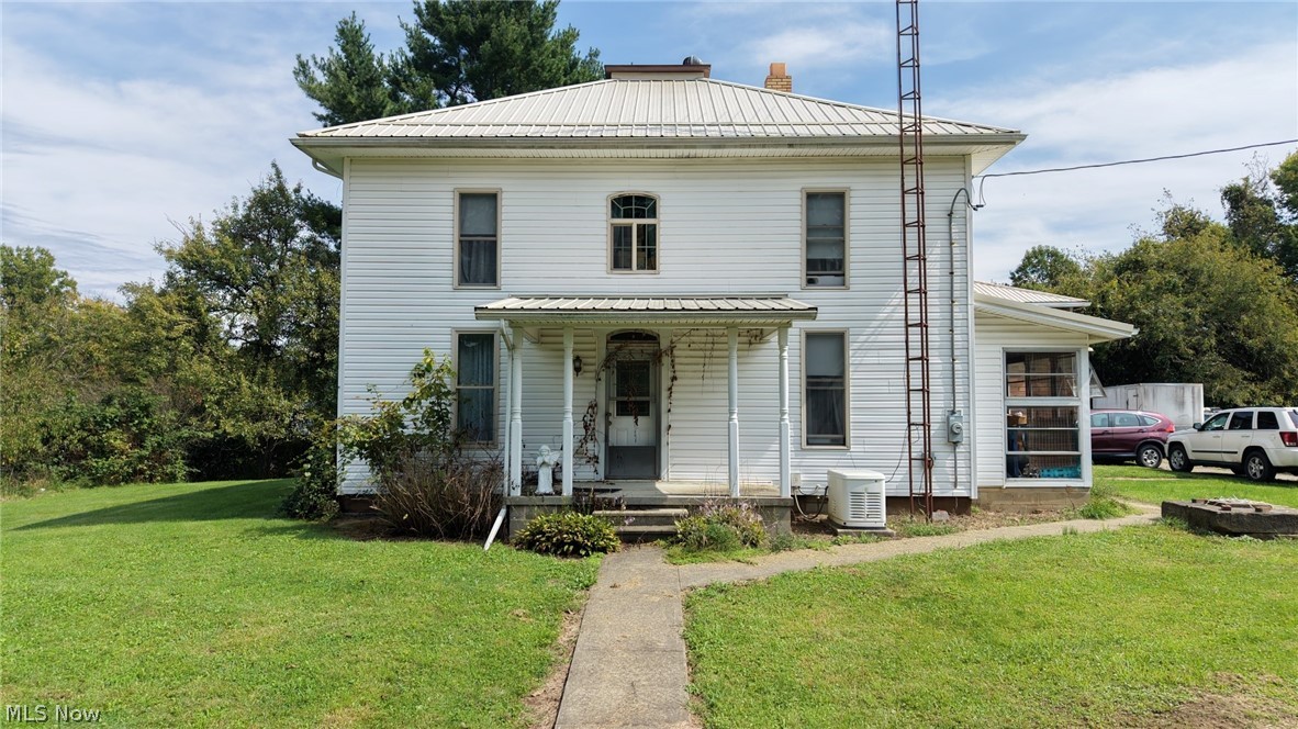 16567 Johnson Hill Road Newcomerstown OH 43832
