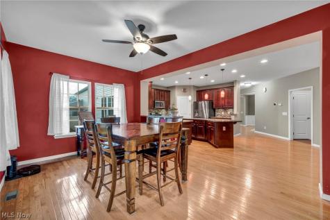 5600 W Longridge Drive Seven Hills OH 44131