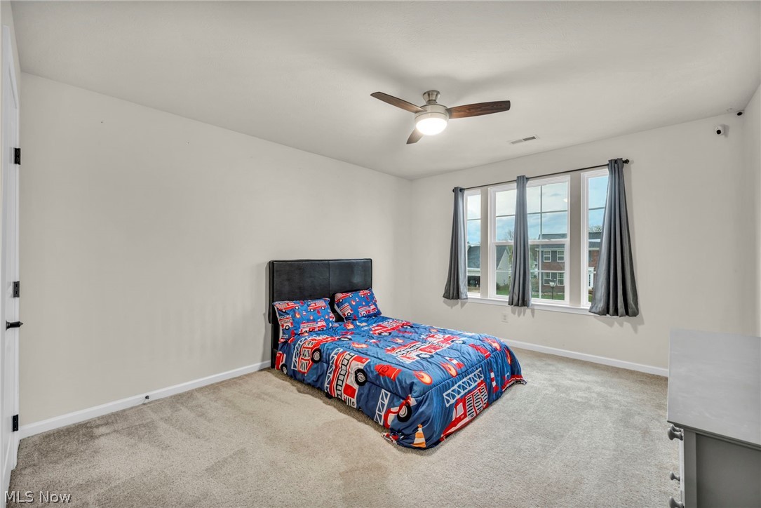 5600 W Longridge Drive Seven Hills OH 44131