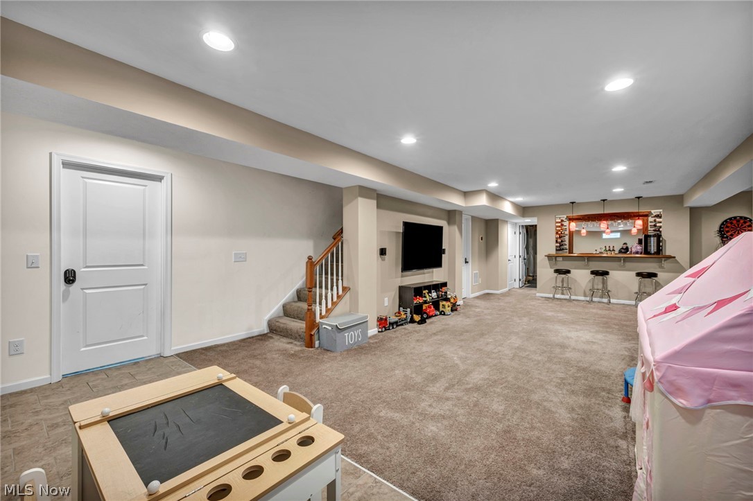5600 W Longridge Drive Seven Hills OH 44131