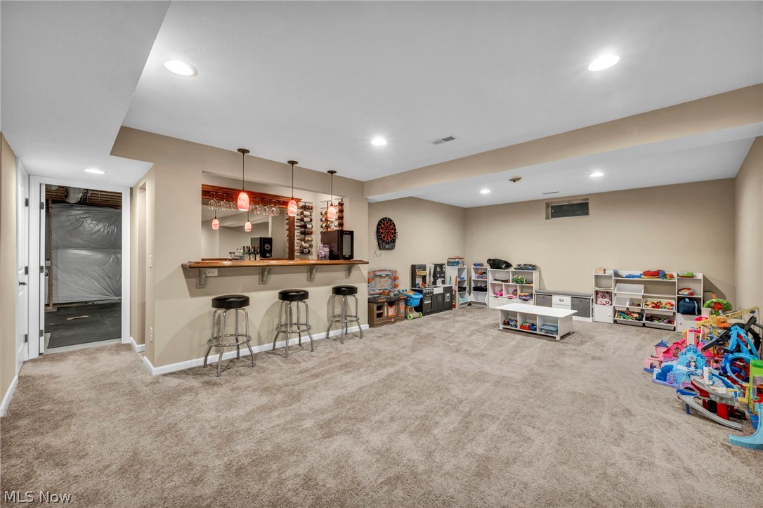 5600 W Longridge Drive Seven Hills OH 44131
