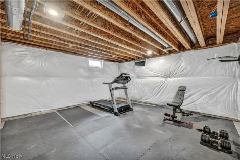 5600 W Longridge Drive Seven Hills OH 44131