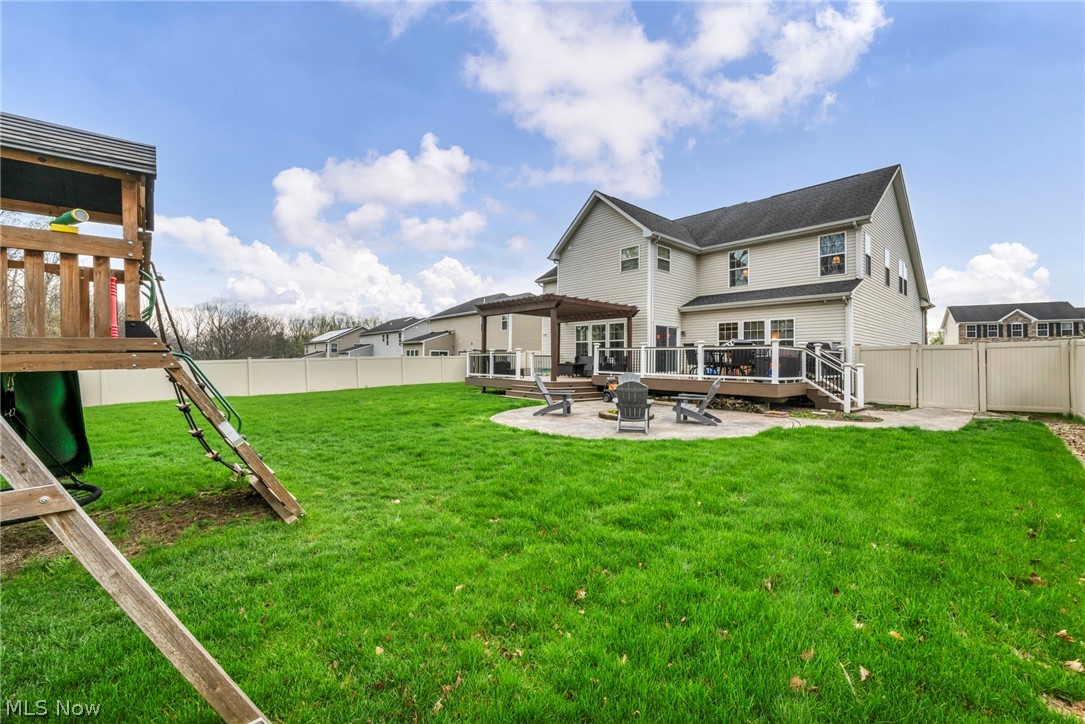 5600 W Longridge Drive Seven Hills OH 44131