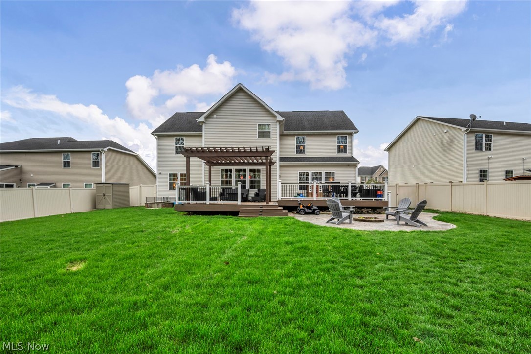 5600 W Longridge Drive Seven Hills OH 44131