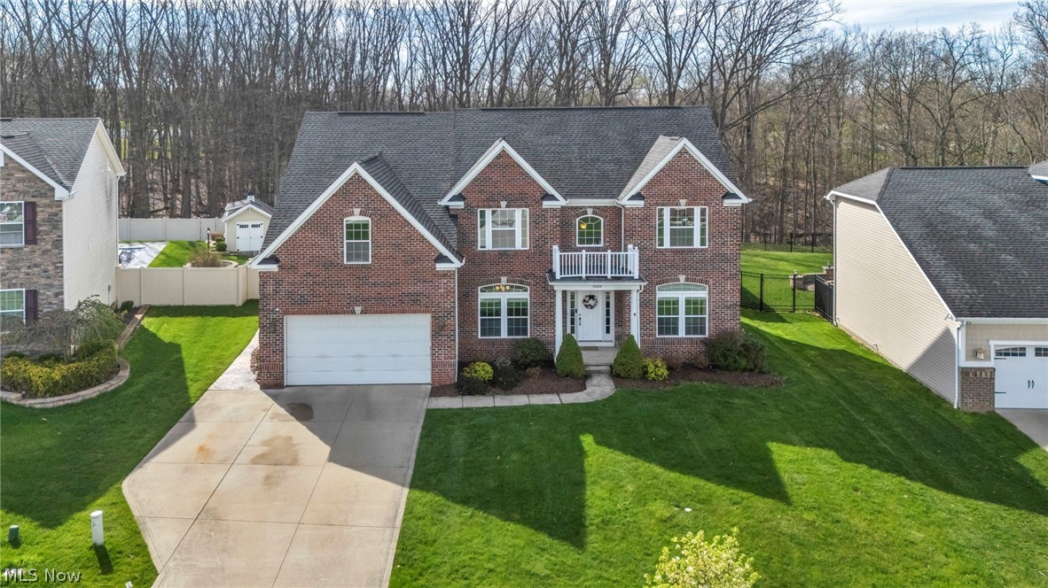5600 W Longridge Drive Seven Hills OH 44131