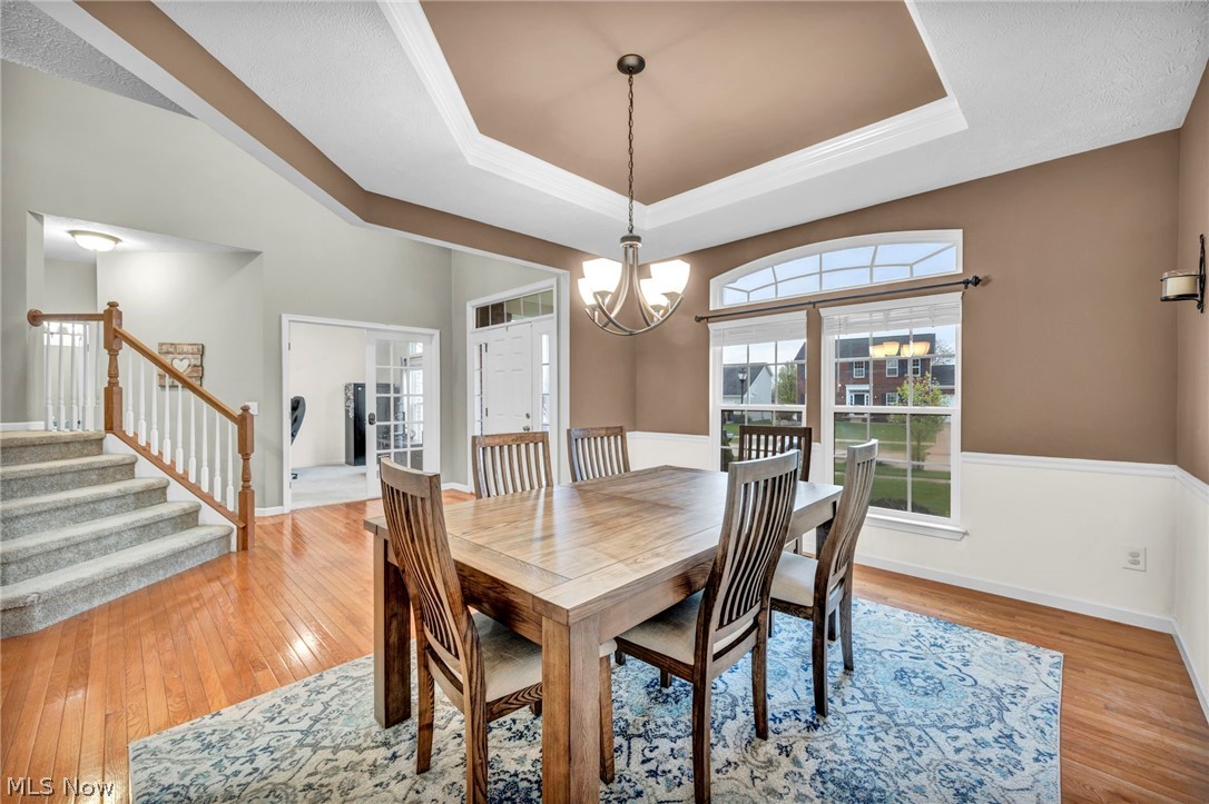 5600 W Longridge Drive Seven Hills OH 44131
