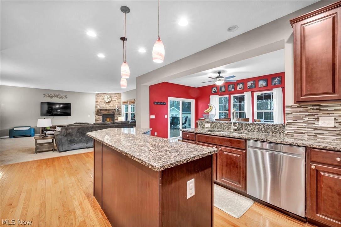 5600 W Longridge Drive Seven Hills OH 44131