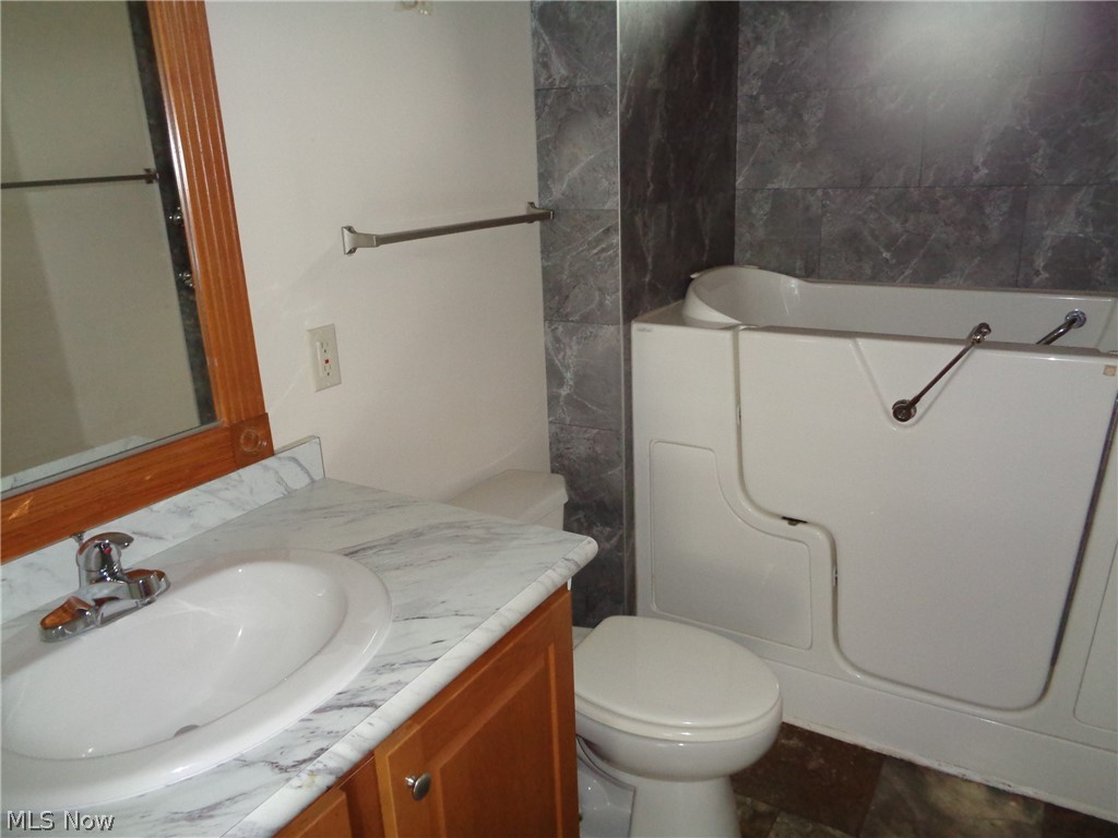 326 Gemini Drive Dover OH 44622