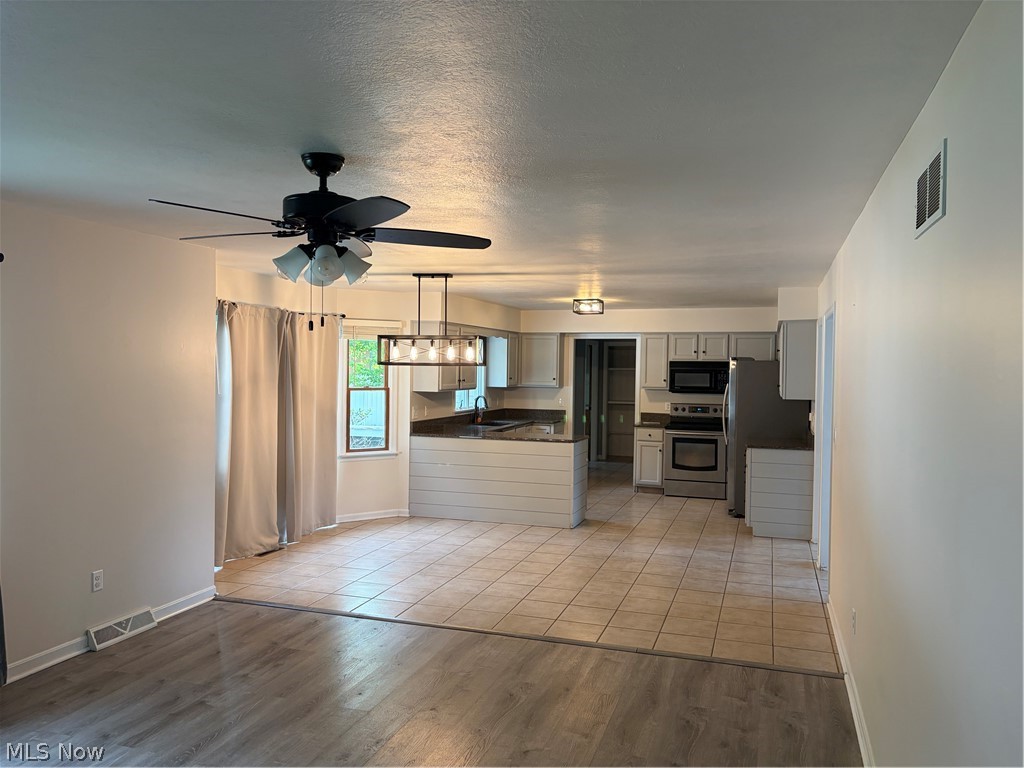 6465 Tara Drive Poland OH 44514