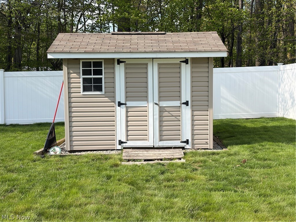 6465 Tara Drive Poland OH 44514